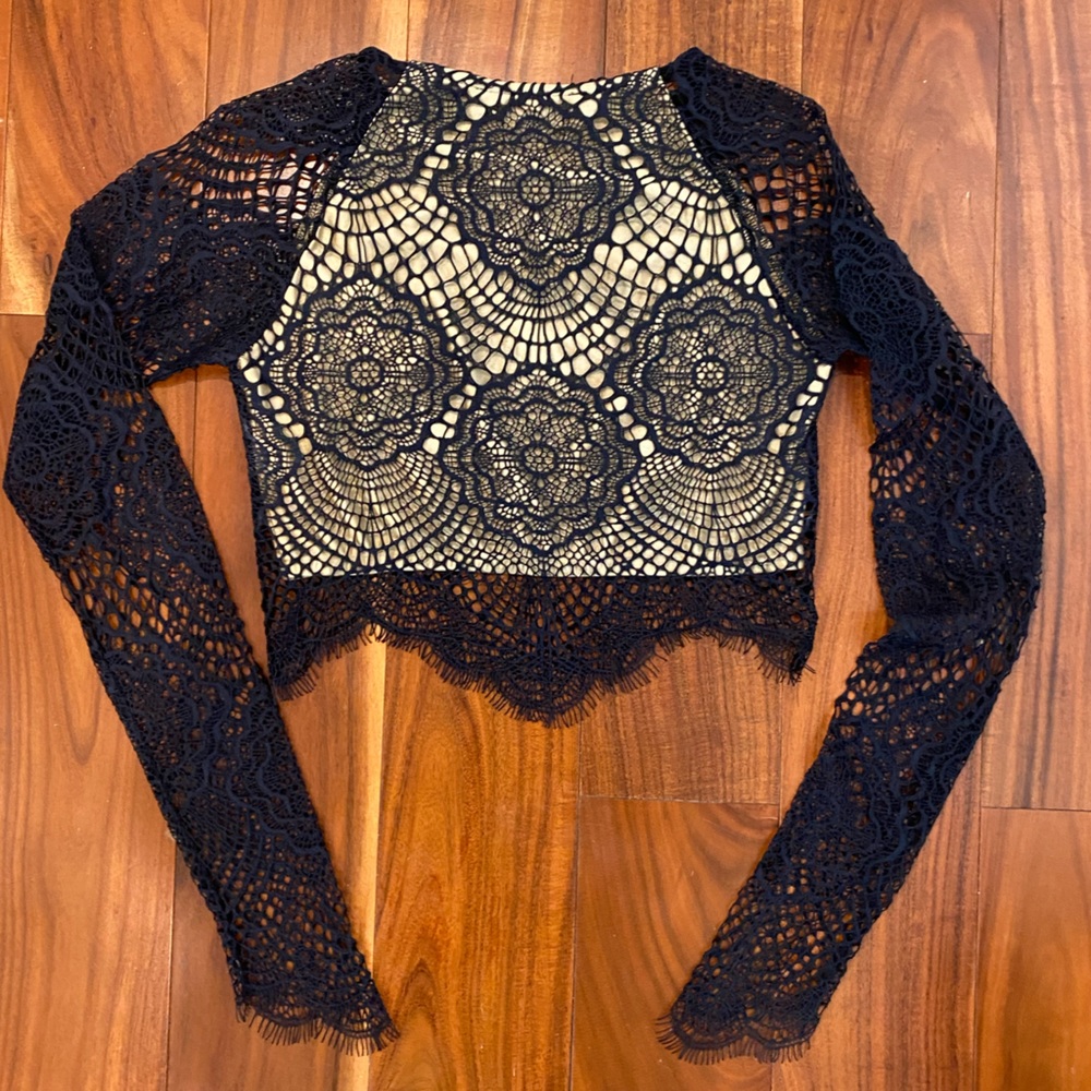 FOR LOVE & LEMONS Lace Crop Top - Picture 2 of 8